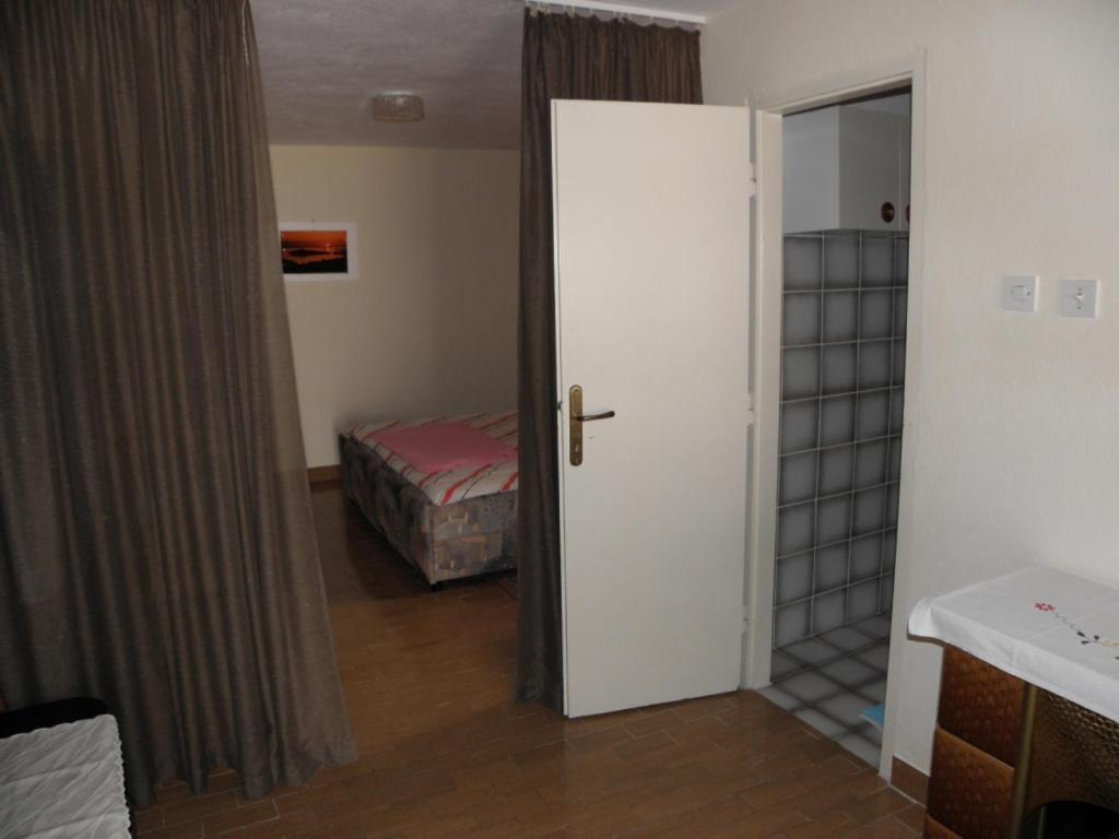 Apartments Milan In Baska Esterno foto