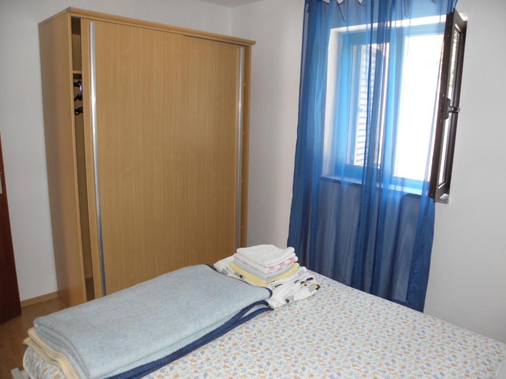 Apartments Milan In Baska Esterno foto